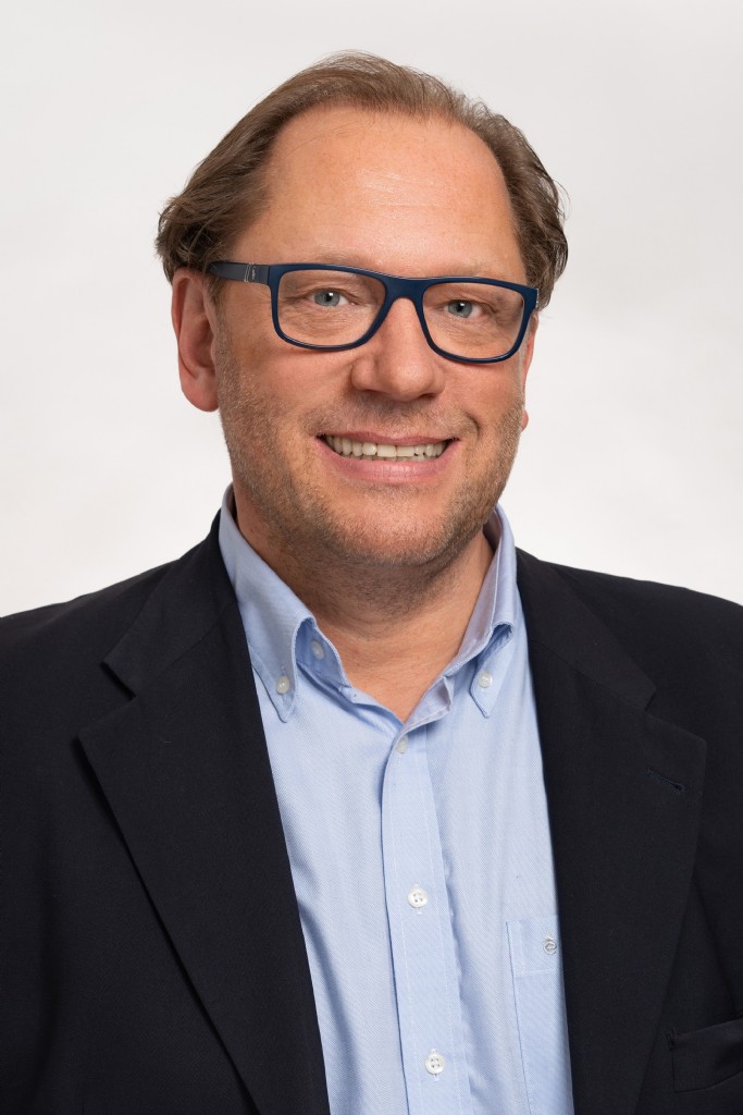Hannes Bauer Hannes Bauer
